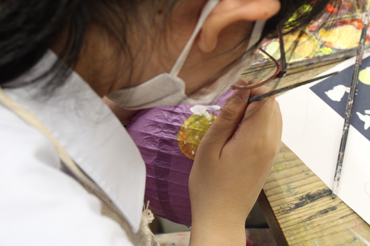 8ED0E30D-F5B4-4211-8E5C-B032EE960AD0 Large