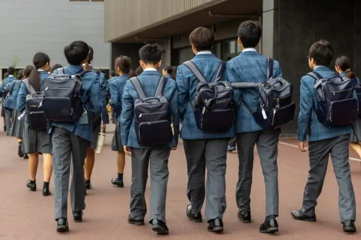 Understanding British Boarding Schools in Japan