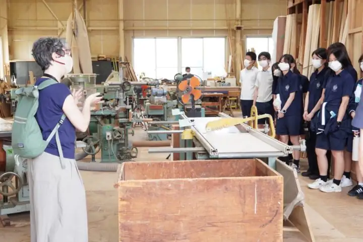 Year 10 Design Students Explore the World of Bespoke Furniture Manufacturing